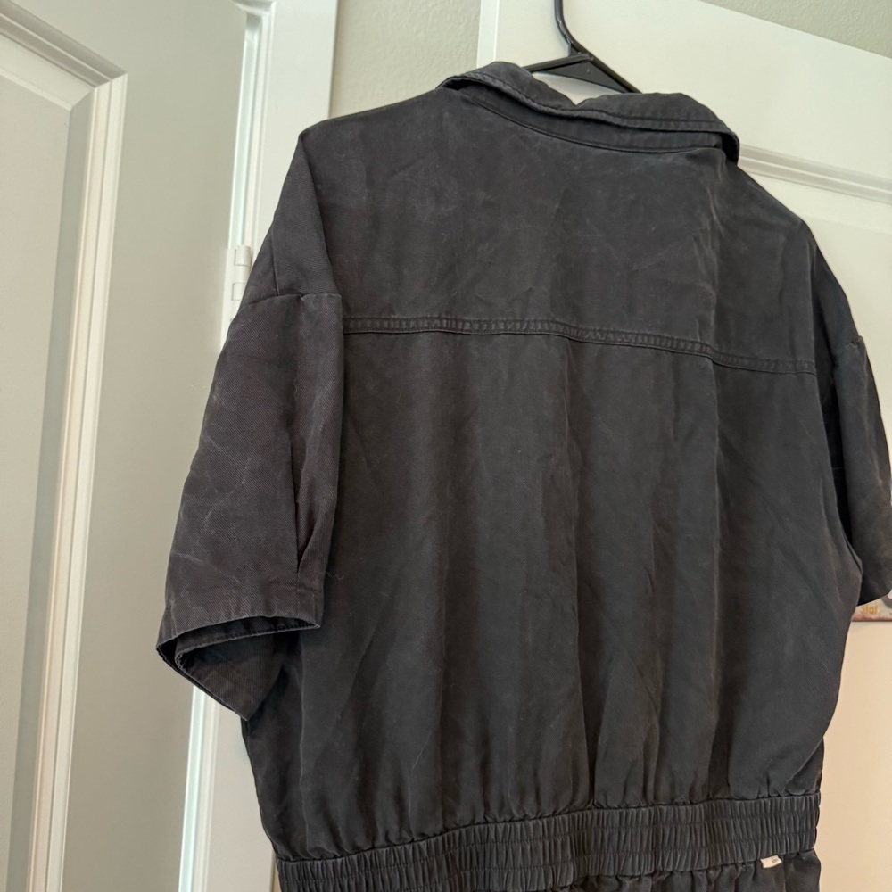 Vuori Black Collared Jumpsuit - Picture 3 of 6